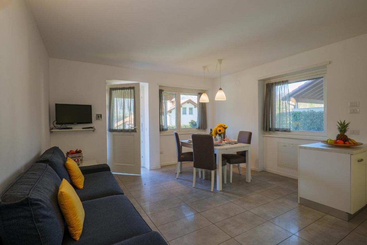 Residence Girasole Casa Rossa A Коліко Екстер'єр фото