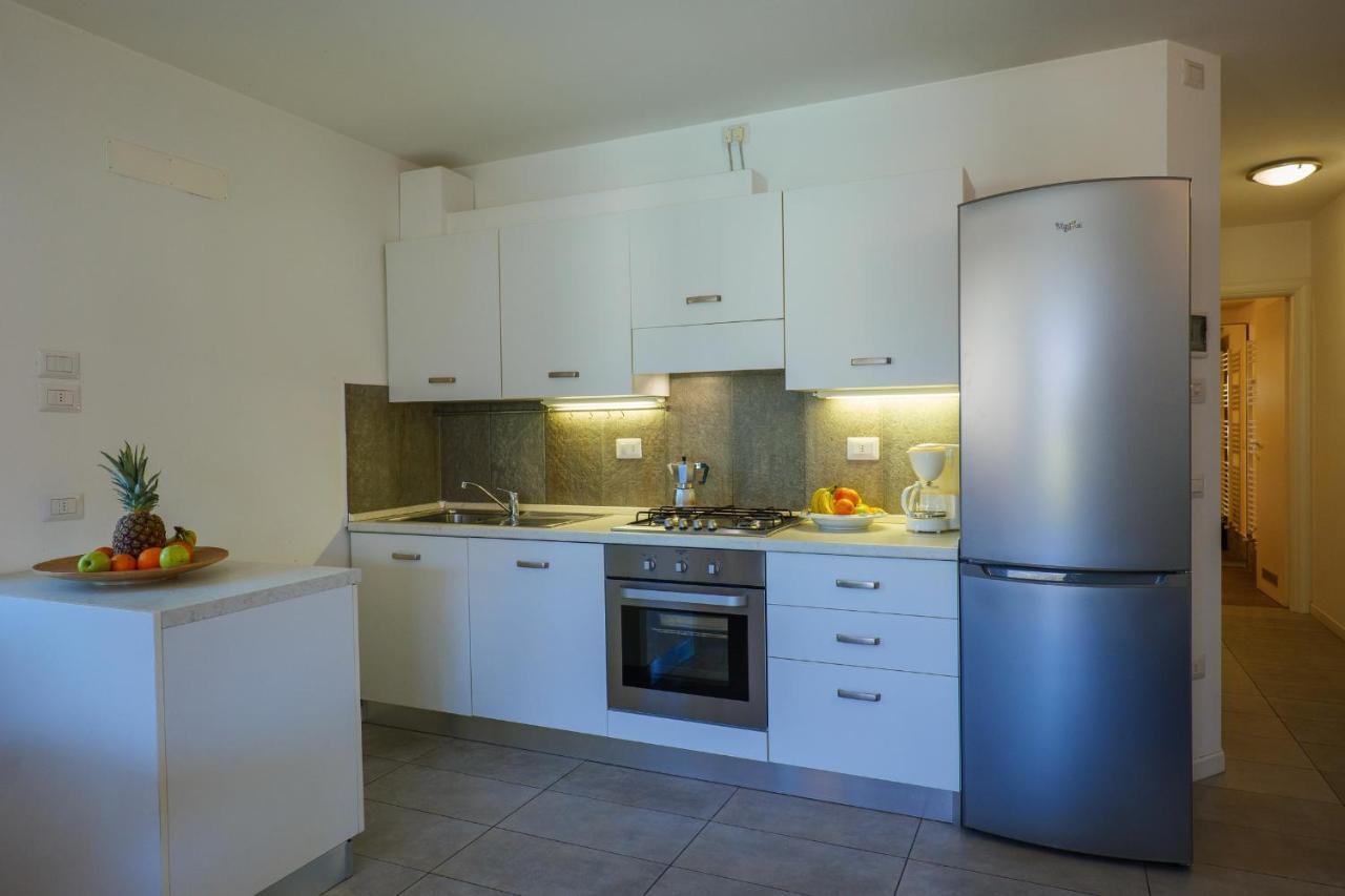 Residence Girasole Casa Rossa A Коліко Екстер'єр фото