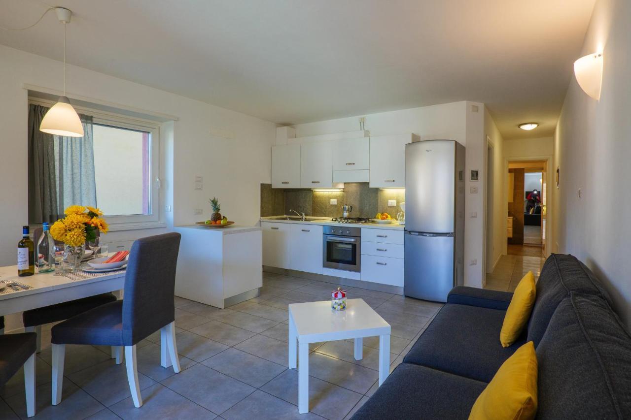 Residence Girasole Casa Rossa A Коліко Екстер'єр фото